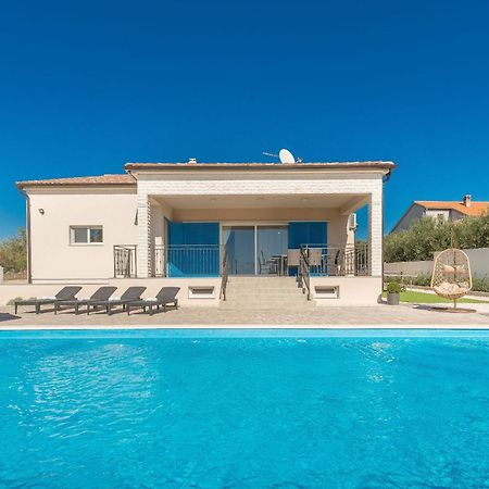 Villa Tara Zadarvillas Tinj Екстер'єр фото