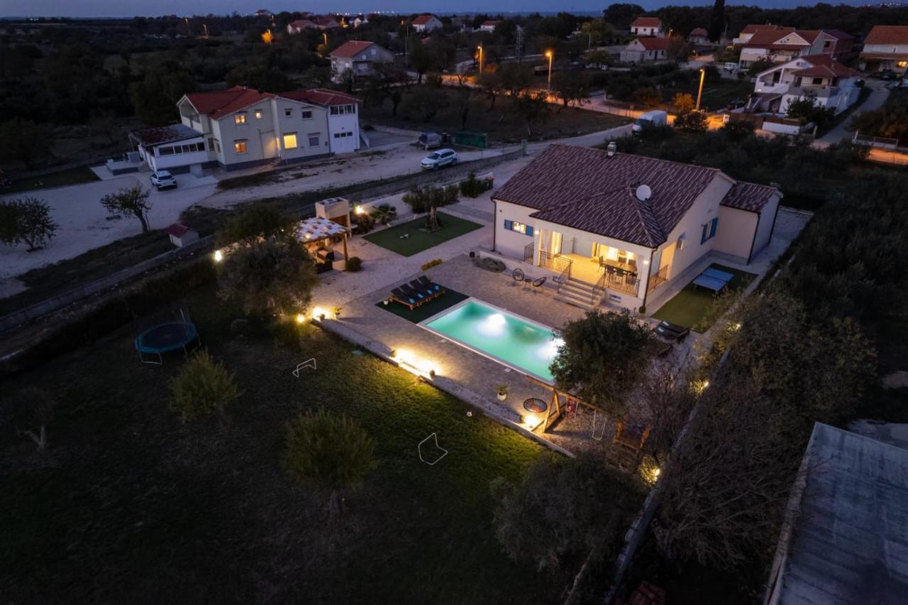 Villa Tara Zadarvillas Tinj Екстер'єр фото